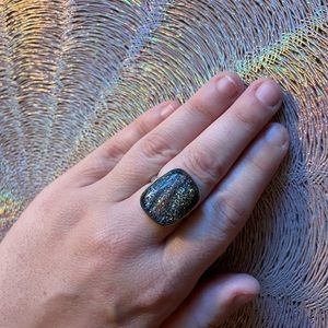 Gorgeous Dichroic Glass Ring / Size 7 / 🌈⚡️✨